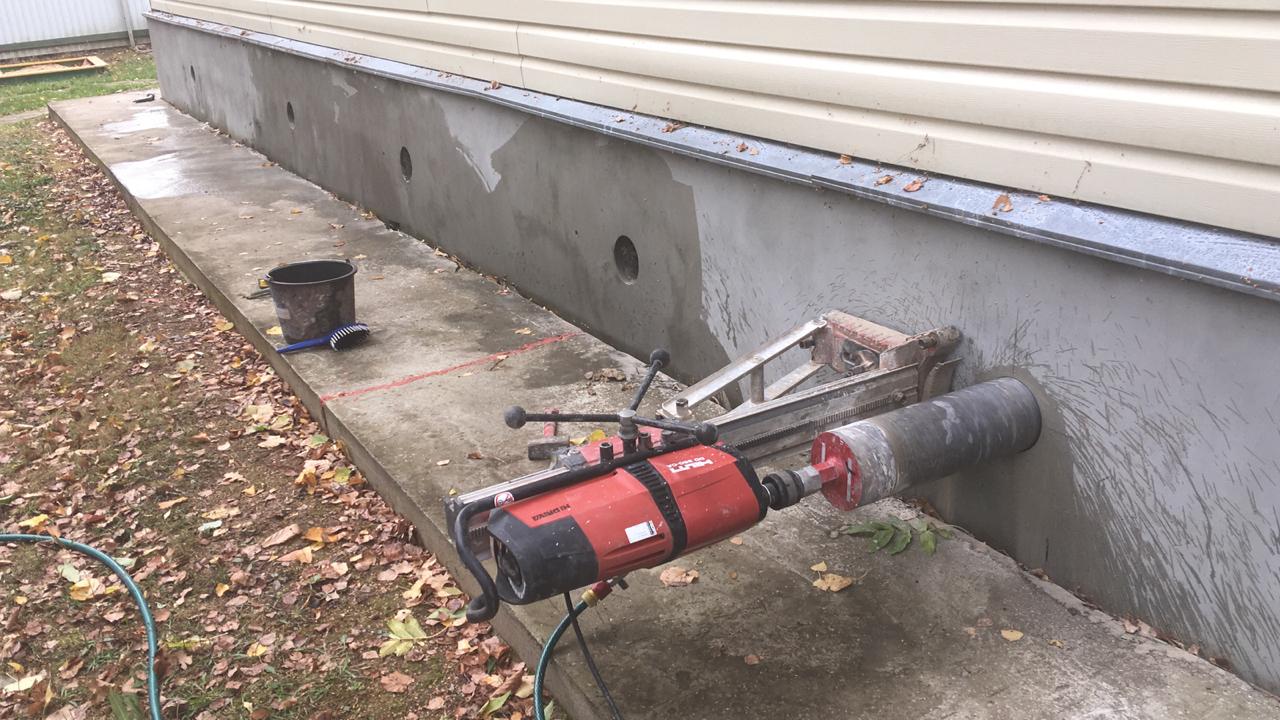 сверление продухов в фундаменте алмазное сверление отверстий в бетоне фундамента