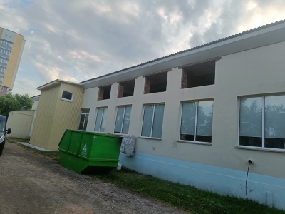 Резка оконного проема в кирпичной стене